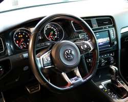 Volkswagen Golf VII GTI DSG Performance 230cv 6
