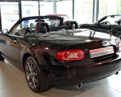 Mazda MX-5 1.8 126 Roadster Coupe Hamaki 17