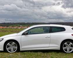 Volkswagen Scirocco R 2.0 TSI 265 DSG 2