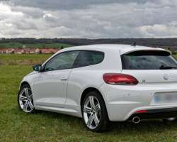 Volkswagen Scirocco R 2.0 TSI 265 DSG 4