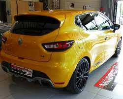 Renault Clio RS Trophy EDC 220cv 11