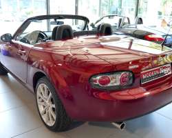 Mazda MX-5 Roadster Coupe 2.0 160 5