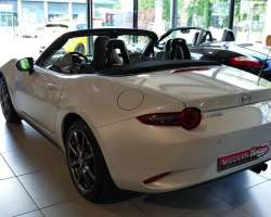 Mazda MX-5 2.0 160 Roadster Selection Recaro 17