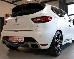 Renault Clio RS 1.6 TCe Trophy EDC 220cv 18