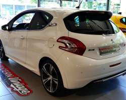 Peugeot 208 GTi 1.6 THP 200 13