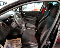 Renault Clio 4 RS18 EDC 220cv 4 Renault Clio 4 RS18 EDC 220cv 4