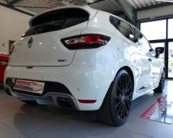 Renault Clio 4 RS Trophy 220 EDC 18