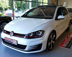 Volkswagen Golf VII GTI Performance 230cv 3 Volkswagen Golf VII GTI Performance 230cv 3