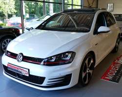 Volkswagen Golf VII GTI Performance 230cv 3