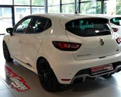 Renault Clio 4 RS Trophy 220 EDC 12