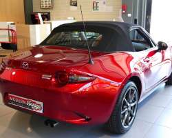 Mazda MX-5 Roadster ND 2.0 184 Selection Recaro 9