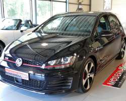 Volkswagen Golf VII GTI Performance 230cv DSG 3