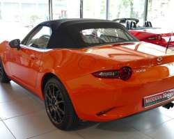 Mazda MX-5 Roadster 2.0 184 30th Anniversary 192/3200 12