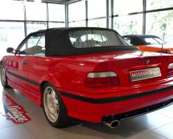 BMW 318i E36 115cv Cabriolet Pack M 21