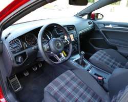 Volkswagen Golf VII GTI Performance 230cv 19