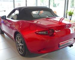 Mazda MX-5 ND 2.0 160 Roadster Selection Recaro 16