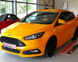 Ford Focus ST 2.0 Ecoboost 250cv 3 Ford Focus ST 2.0 Ecoboost 250cv 3