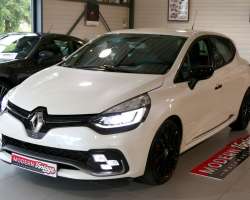 Renault Clio 4 RS Trophy 220 EDC 3 Renault Clio 4 RS Trophy 220 EDC 3