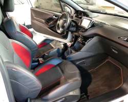 Peugeot 208 GTi 1.6 THP 208 Facelift 4