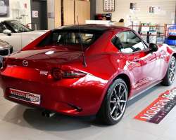 Mazda MX-5 RF 2.0 184cv Recaro 18