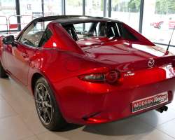 Mazda MX-5 RF 2.0 184cv Recaro 21