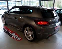 Volkswagen Scirocco R 2.0 TSI 265cv 8