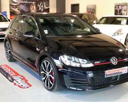 Volkswagen Golf VII GTI Performance 230cv DSG 17