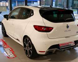 Renault Clio 4 RS Trophy 220 EDC 14