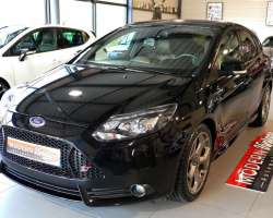 Ford Focus ST 2.0 Ecoboost 250cv 3 Ford Focus ST 2.0 Ecoboost 250cv 3