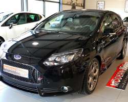 Ford Focus ST 2.0 Ecoboost 250cv 3