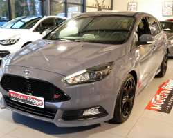 Ford Focus ST 2.0 Ecoboost 250cv 3 Ford Focus ST 2.0 Ecoboost 250cv 3