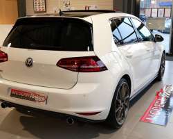 Volkswagen Golf VII GTI Performance 230cv DSG 15