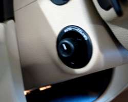 Jaguar XK 5.0 V8 385 Portfolio Bowers Wilkins 11