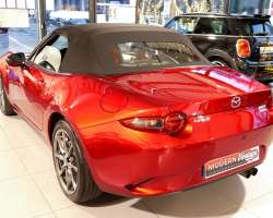 Mazda MX-5 Roadster ND 2.0 184 Selection Recaro 12