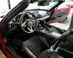 Mazda MX-5 Roadster ND 2.0 184 Selection Recaro 14