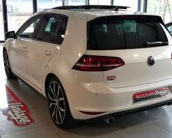 Volkswagen Golf VII GTI Performance 230cv DSG 14