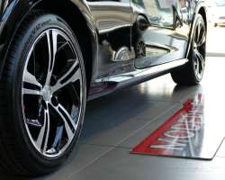 Peugeot 208 GTi 1.6 THP 200cv 18