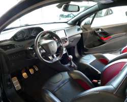 Peugeot 208 GTi 1.6 THP 200cv 19