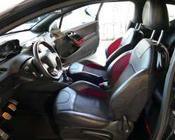 Peugeot 208 GTi 1.6 THP 200cv 20