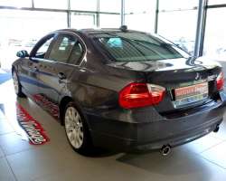 BMW 335xiA E90 306cv Pack Luxe 14