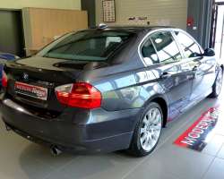 BMW 335xiA E90 306cv Pack Luxe 15