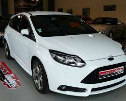 Ford Focus ST 2.0 Ecoboost 250cv 18