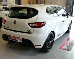 Renault Clio 4 RS Trophy 220 EDC 15