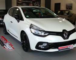 Renault Clio 4 RS Trophy 220 EDC 16