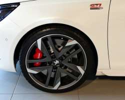 Peugeot 308 GTi 1.6 THP 272cv Facelift 15