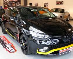 Renault Clio 4 RS18 Trophy 220 EDC 17