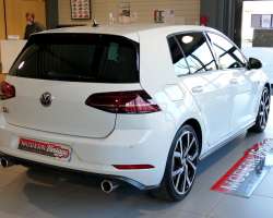 Volkswagen Golf VII GTI Performance 245 DSG Facelift 16