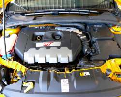 Ford Focus ST 2.0 Ecoboost 250cv 15