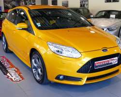 Ford Focus ST 2.0 Ecoboost 250cv 17