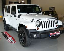 Jeep Wrangler Unlimited 2.8 CRD 200cv Sahara 14